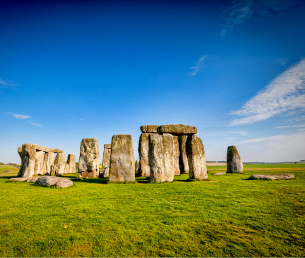 Megalithes de Stonehenge.jpg